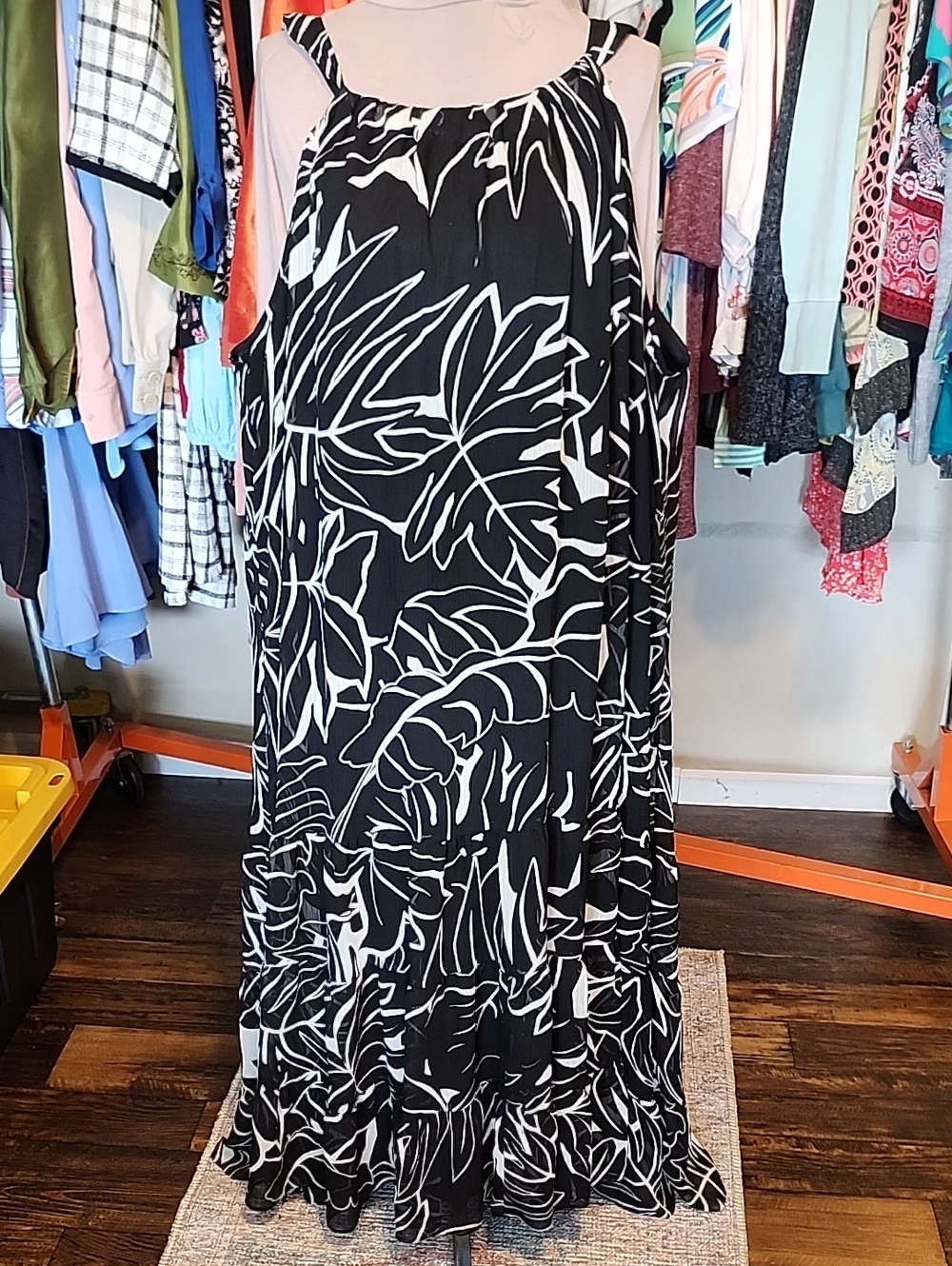 Catherines Black & White Botanical Maxi Skirt